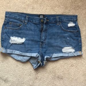 High wasted denim shorts